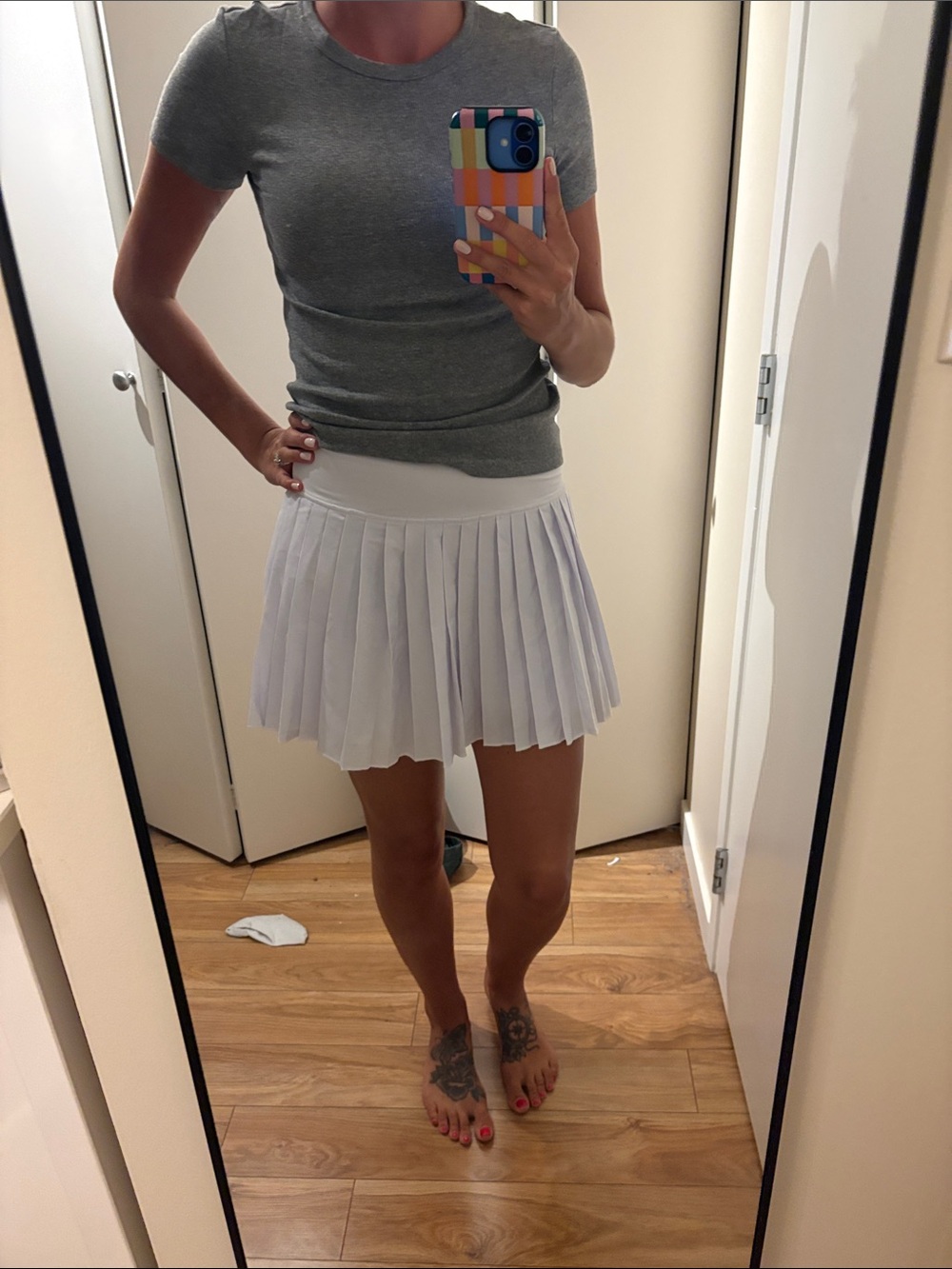 Women’s White Pleated Tennis Skirt